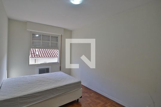 Quarto 1 de apartamento para alugar com 2 quartos, 73m² em Boqueirão, Santos