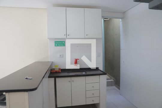 Cozinha de casa para alugar com 1 quarto, 54m² em Vila da Saúde, São Paulo