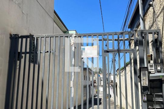 Fachada de casa para alugar com 1 quarto, 54m² em Vila da Saúde, São Paulo