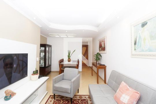 Sala de apartamento à venda com 3 quartos, 80m² em Vila Romero, São Paulo