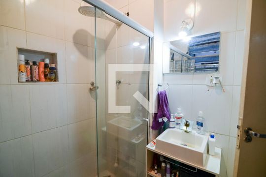 Banheiro de apartamento à venda com 2 quartos, 80m² em Tijuca, Rio de Janeiro