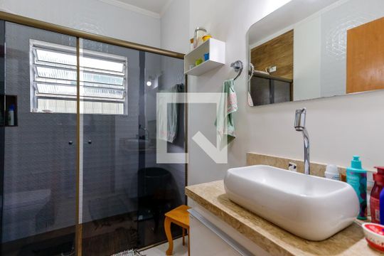 Banheiro 2 de casa à venda com 3 quartos, 150m² em Jardim Japão, São Paulo