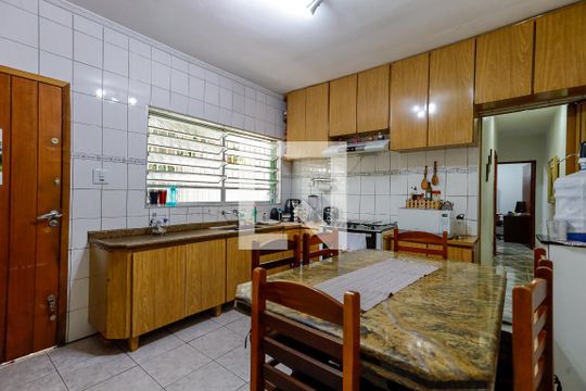 Cozinha de casa à venda com 3 quartos, 150m² em Jardim Japão, São Paulo