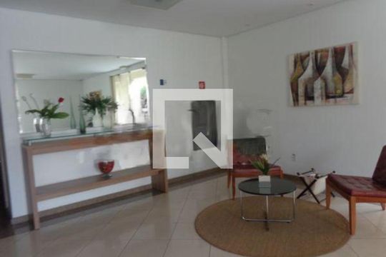 Apartamento à venda com 2 quartos, 66m² em Aclimação, São Paulo