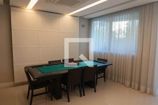 Sala de Jogos de apartamento à venda com 2 quartos, 60m² em Consolação, São Paulo
