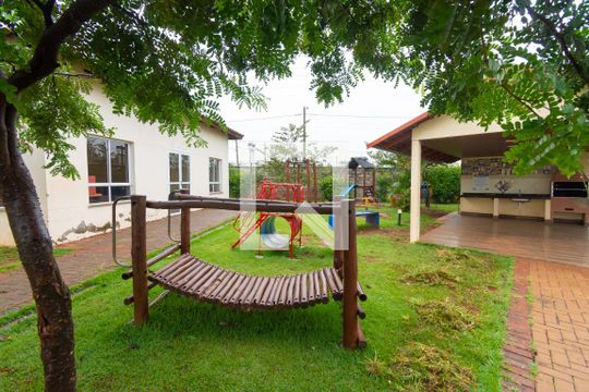 Área comum - Playground de apartamento para alugar com 2 quartos, 48m² em Residencial Flórida, Goiânia