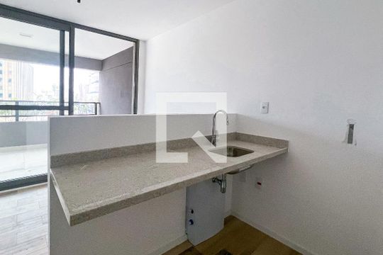 Cozinha de apartamento à venda com 1 quarto, 44m² em Itaim Bibi, São Paulo