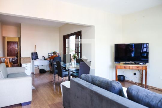 Sala de casa à venda com 5 quartos, 250m² em Jardim das Maravilhas, Santo André