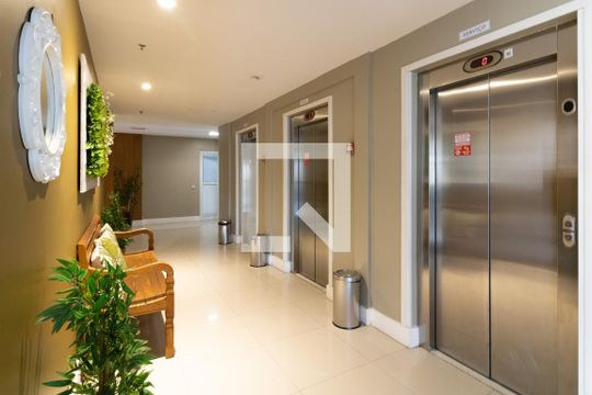 Área comum de apartamento à venda com 2 quartos, 50m² em Barra da Tijuca, Rio de Janeiro