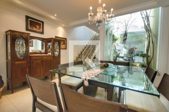 Sala de Jantar de casa de condomínio à venda com 4 quartos, 260m² em Jardim Vila Mariana, São Paulo