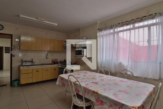 Cozinha de kitnet/studio para alugar com 2 quartos, 312m² em Bosque dos Eucaliptos, São José dos Campos