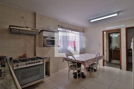 Cozinha de kitnet/studio para alugar com 2 quartos, 312m² em Bosque dos Eucaliptos, São José dos Campos