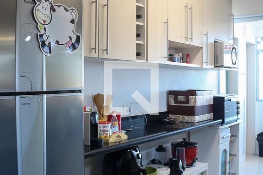 Cozinha de apartamento para alugar com 3 quartos, 86m² em Freguesia do Ó, São Paulo
