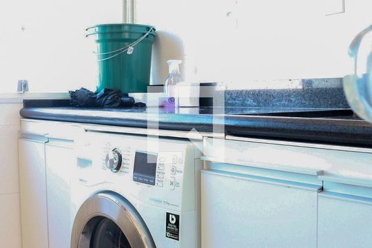 Área de Serviço de apartamento para alugar com 3 quartos, 86m² em Freguesia do Ó, São Paulo