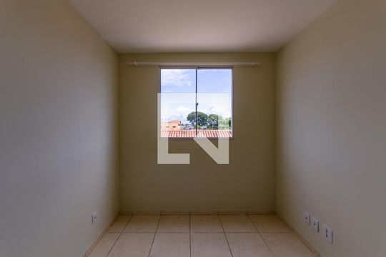 Quarto  de apartamento para alugar com 2 quartos, 46m² em Jaqueline, Belo Horizonte
