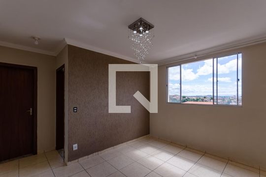 Apartamento para alugar com 2 quartos, 46m² em Jaqueline, Belo Horizonte