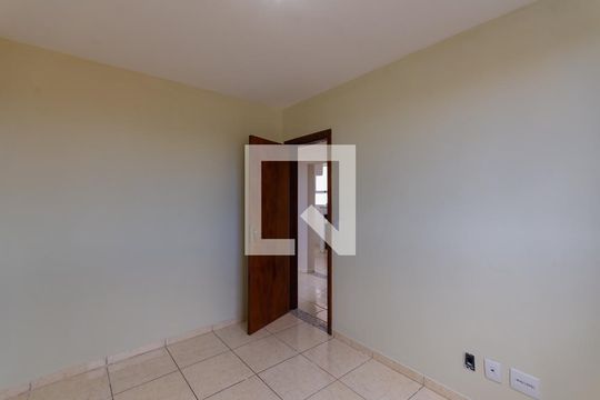Quarto 2 de apartamento para alugar com 2 quartos, 46m² em Jaqueline, Belo Horizonte