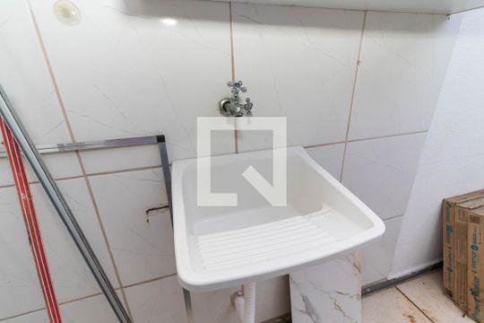 Área de Serviço de apartamento para alugar com 2 quartos, 60m² em Jardim Casa Pintada, São Paulo