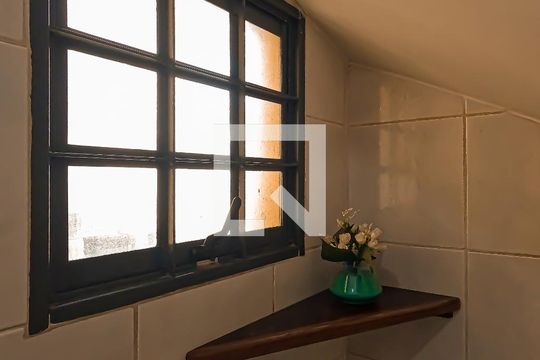Lavabo de casa para alugar com 2 quartos, 200m² em Vila Nova Bonsucesso, Guarulhos