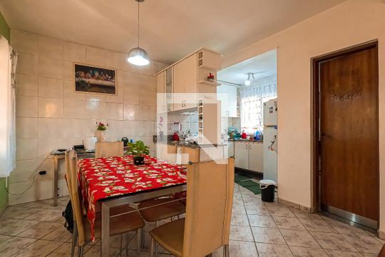 Sala/Cozinha de casa para alugar com 2 quartos, 200m² em Vila Nova Bonsucesso, Guarulhos
