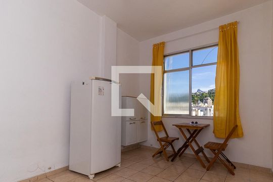 Sala de apartamento à venda com 1 quarto, 23m² em Catete, Rio de Janeiro