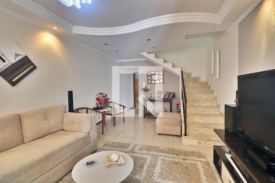 Sala de casa à venda com 3 quartos, 292m² em Vila Camilopolis, Santo André