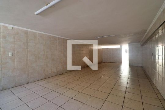 Garagem de casa à venda com 3 quartos, 292m² em Vila Camilopolis, Santo André