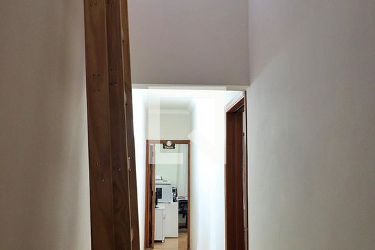 Acesso Sótão de casa à venda com 3 quartos, 292m² em Vila Camilopolis, Santo André