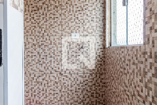 Área de Serviço de apartamento para alugar com 2 quartos, 42m² em Jardim Guilhermino, Guarulhos
