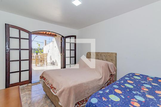 Quarto 1 de casa para alugar com 3 quartos, 120m² em Jardim Alfredo, São Paulo