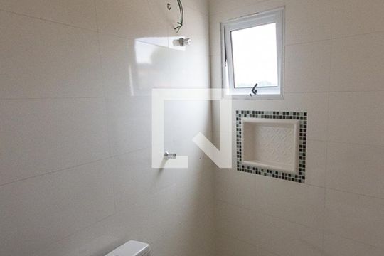 Banheiro de apartamento à venda com 2 quartos, 50m² em Vila Santa Virginia, São Paulo