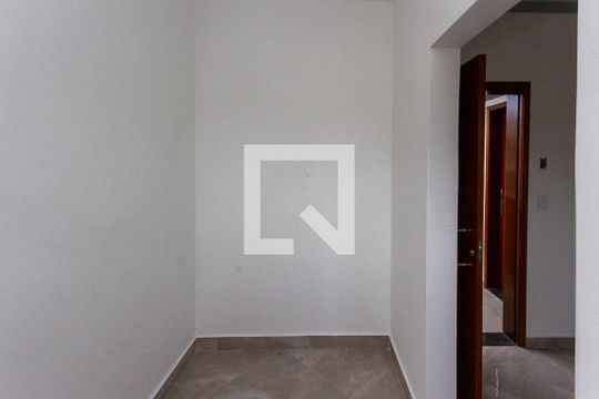 Quarto reversível de apartamento à venda com 2 quartos, 50m² em Vila Santa Virginia, São Paulo