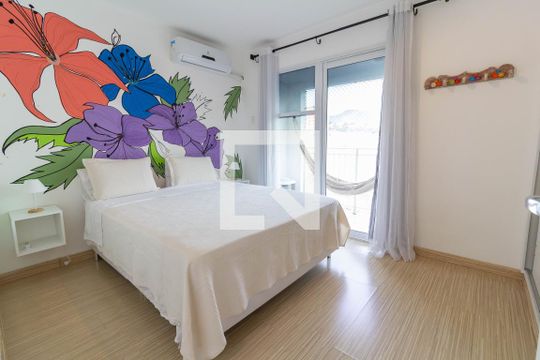 Quarto de apartamento à venda com 1 quarto, 60m² em Centro, Rio de Janeiro