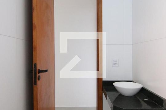 Banheiro de apartamento à venda com 2 quartos, 52m² em Cidade Patriarca, São Paulo