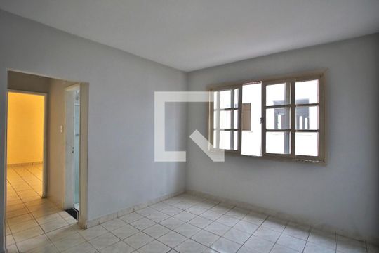 Apartamento para alugar com 2 quartos, 65m² em Campo Grande, Santos