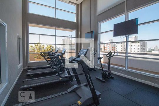 Academia de apartamento para alugar com 2 quartos, 77m² em Vila Cordeiro, São Paulo