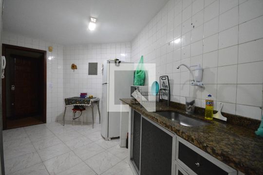 Cozinha de apartamento à venda com 2 quartos, 60m² em Vila da Penha, Rio de Janeiro