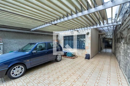 Garagem de casa à venda com 3 quartos, 144m² em Conjunto Residencial Antuerpia, São Bernardo do Campo