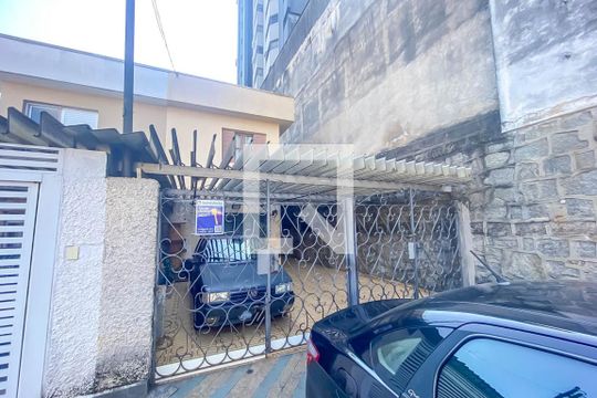 Fachada de casa à venda com 3 quartos, 144m² em Conjunto Residencial Antuerpia, São Bernardo do Campo