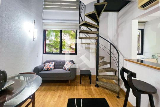 Sala de apartamento para alugar com 1 quarto, 41m² em Vila Olímpia, São Paulo