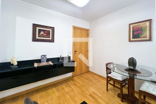 Sala de apartamento para alugar com 1 quarto, 41m² em Vila Olímpia, São Paulo