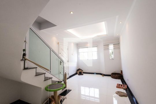 Sala de casa para alugar com 2 quartos, 121m² em Vila Mafra, São Paulo