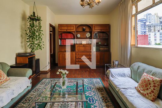 Apartamento à venda com 3 quartos, 105m² em Sion, Belo Horizonte