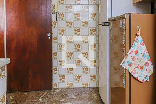 Cozinha de apartamento à venda com 3 quartos, 105m² em Sion, Belo Horizonte