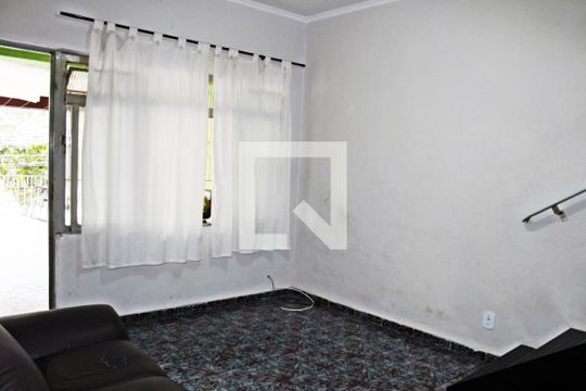 Sala de casa à venda com 5 quartos, 250m² em Jardim Pedro José Nunes, São Paulo