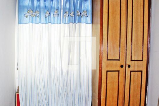 Quarto 2 de casa à venda com 5 quartos, 250m² em Jardim Pedro José Nunes, São Paulo