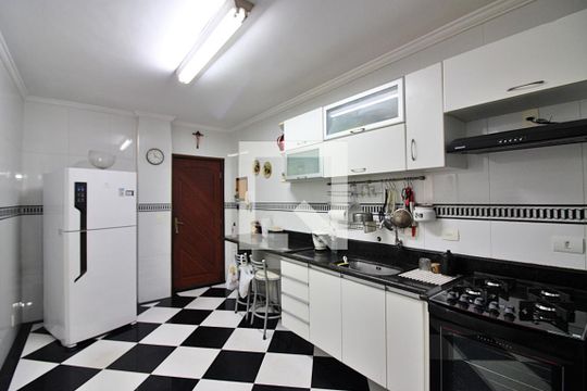 Cozinha de apartamento à venda com 3 quartos, 170m² em Rudge Ramos, São Bernardo do Campo