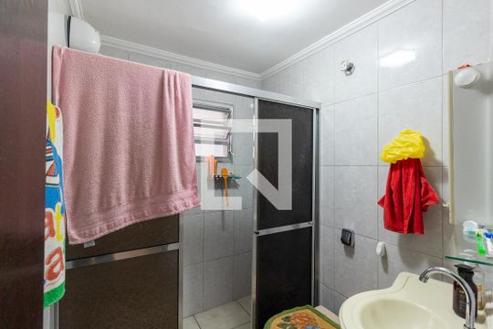 Banheiro da Suíte de casa à venda com 4 quartos, 163m² em Engenheiro Goulart, São Paulo