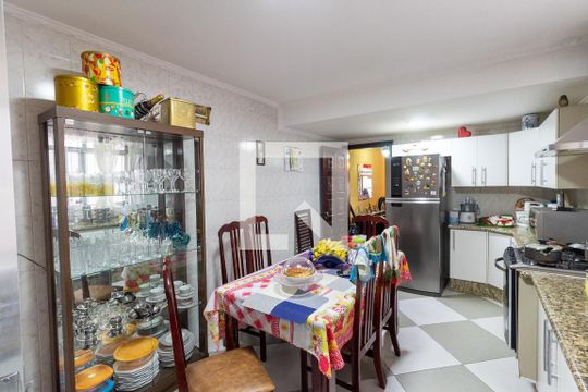 Cozinha de casa à venda com 4 quartos, 163m² em Engenheiro Goulart, São Paulo