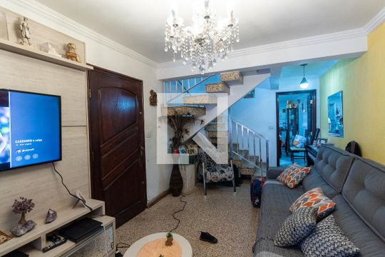 Sala de casa à venda com 4 quartos, 163m² em Engenheiro Goulart, São Paulo